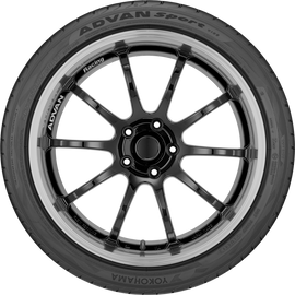 Yokohama Advan Sport V105 Tire - 235/60R18 103V