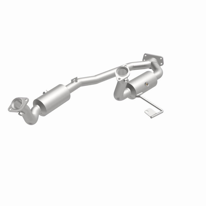 MagnaFlow 01-03 Ford Windstar 3.8L California Grade CARB Compliant Direct-Fit Catalytic Converter