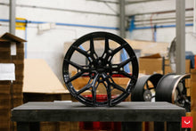Load image into Gallery viewer, Vossen HF6-4 24X10 / 8X165.1 / ET20 / DEEP / 125.1 - Gloss Black