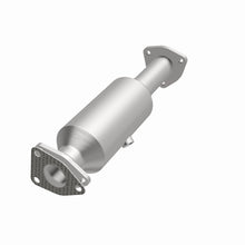 Load image into Gallery viewer, MagnaFlow 2004 Honda Odyssey 3.5L California Grade CARB Complaint Direct-Fit Catalytic Converter