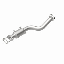 Load image into Gallery viewer, MagnaFlow 14-16 Nissan Rogue 2.5L California Grade CARB Compliant Direct-Fit Catalytic Converter
