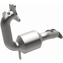 Load image into Gallery viewer, MagnaFlow 11-13 Nissan Juke 1.6L California Grade CARB Compliant Direct-Fit Catalytic Converter