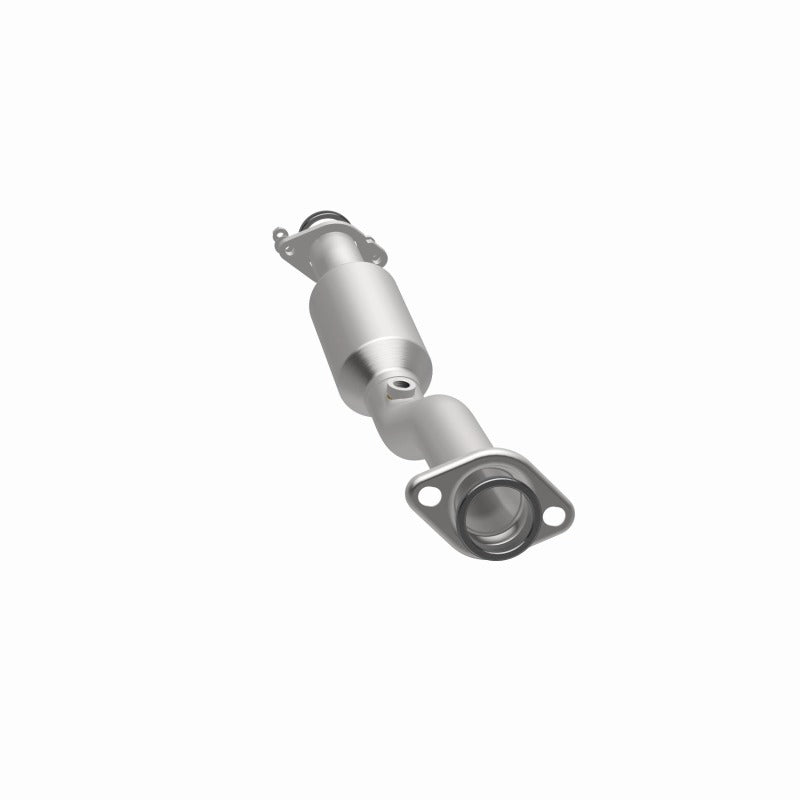 MagnaFlow 13-17 Nissan Sentra 1.8L California Grade CARB Compliant Direct-Fit Catalytic Converter