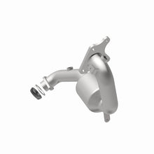 Load image into Gallery viewer, MagnaFlow 11-13 Nissan Juke 1.6L California Grade CARB Compliant Direct-Fit Catalytic Converter