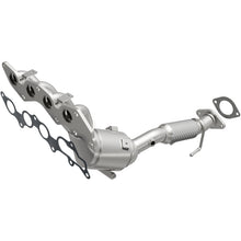 Load image into Gallery viewer, MagnaFlow 14-15 Ford Transit Connect OEM Grade Federal/EPA Compliant Manifold Catalytic Converter