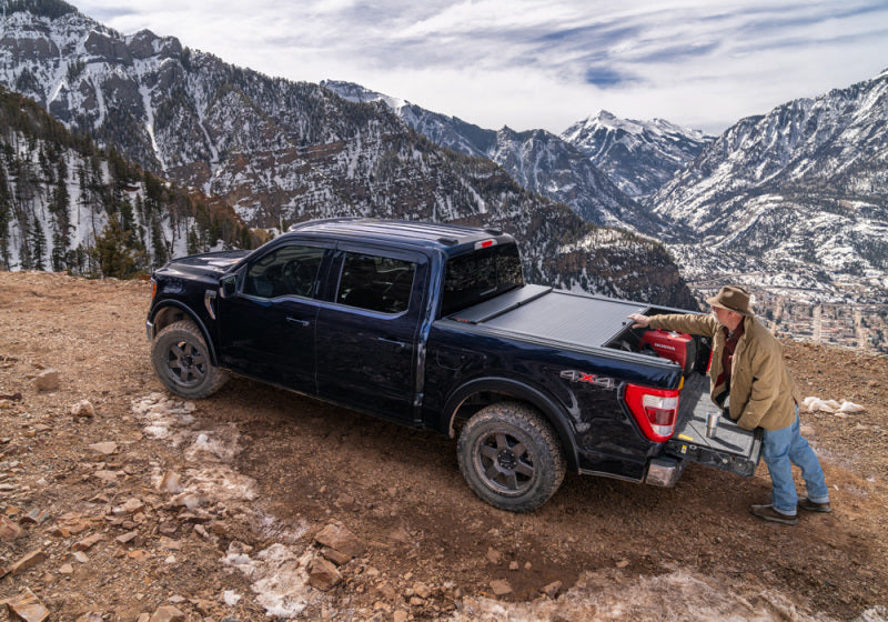 Roll-N-Lock 2021 Ford F-150 67.1in A-Series Retractable Tonneau Cover