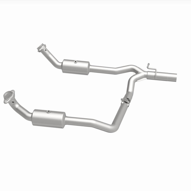 MagnaFlow 09- Ford E-350 Super Duty 6.8L California Grade CARB Compliant DF Catalytic Converter