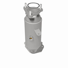 Load image into Gallery viewer, MagnaFlow 2017 GMC Acadia L4 2.5 OEM Close Coupled Direct-Fit Catalytic Converter