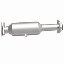 Load image into Gallery viewer, MagnaFlow 2004 Honda Odyssey 3.5L California Grade CARB Complaint Direct-Fit Catalytic Converter