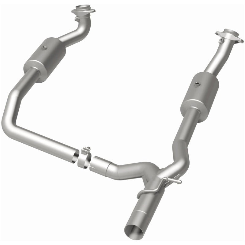 MagnaFlow 09- Ford E-350 Super Duty 6.8L California Grade CARB Compliant DF Catalytic Converter