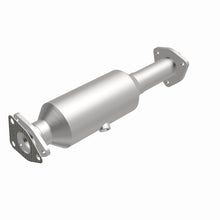 Load image into Gallery viewer, MagnaFlow 2004 Honda Odyssey 3.5L California Grade CARB Complaint Direct-Fit Catalytic Converter