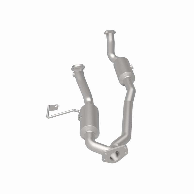 MagnaFlow 01-03 Ford Windstar 3.8L California Grade CARB Compliant Direct-Fit Catalytic Converter