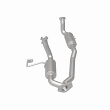 Load image into Gallery viewer, MagnaFlow 01-03 Ford Windstar 3.8L California Grade CARB Compliant Direct-Fit Catalytic Converter