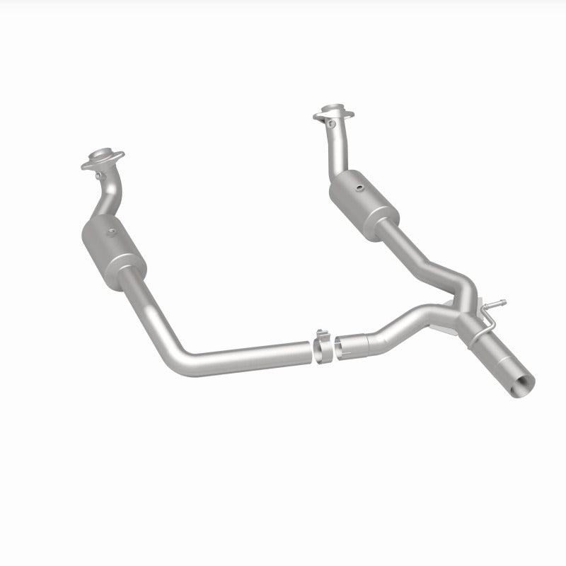 MagnaFlow 09- Ford E-350 Super Duty 6.8L California Grade CARB Compliant DF Catalytic Converter
