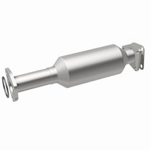 Load image into Gallery viewer, MagnaFlow 2004 Honda Odyssey 3.5L California Grade CARB Complaint Direct-Fit Catalytic Converter