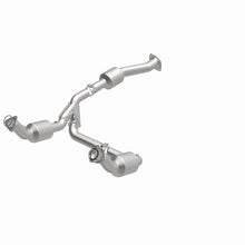 Load image into Gallery viewer, MagnaFlow 20-22 Chevy Silverado 2500 HD 6.6L OEM Direct-Fit Catalytic Converter