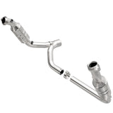 MagnaFlow Direct Fit Catalytic Converter 2006 Dodge RAM 1500 Pickup 5.7L Solid Front Axle