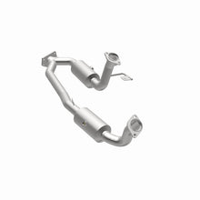 Load image into Gallery viewer, MagnaFlow 01-03 Ford Windstar 3.8L California Grade CARB Compliant Direct-Fit Catalytic Converter