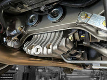 Load image into Gallery viewer, GReddy Nissan Z33/Z34 High Capacity Differential Cover