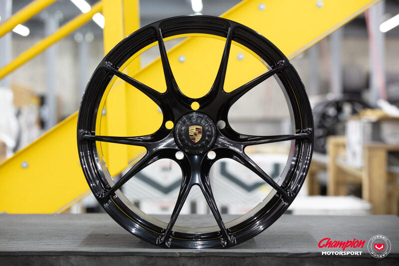 Vossen X Champion RS74 21X12.5 / ET48 / Gloss Black Wheel / Centerlock / 911 GT3RS 991 - Rear