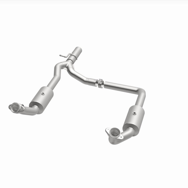 MagnaFlow 09- Ford E-350 Super Duty 6.8L California Grade CARB Compliant DF Catalytic Converter