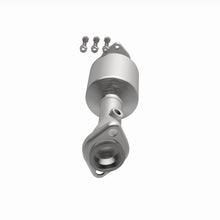 Load image into Gallery viewer, MagnaFlow 15-20 Honda Fit 1.5L California Grade CARB Compliant Direct-Fit Catalytic Converter