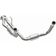Load image into Gallery viewer, MagnaFlow Conv DF 05-06 Jeep Grand Cherokee 3.7L Y-Pipe Assembly