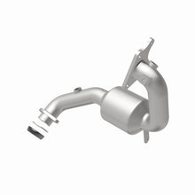 Load image into Gallery viewer, MagnaFlow 11-13 Nissan Juke 1.6L California Grade CARB Compliant Direct-Fit Catalytic Converter