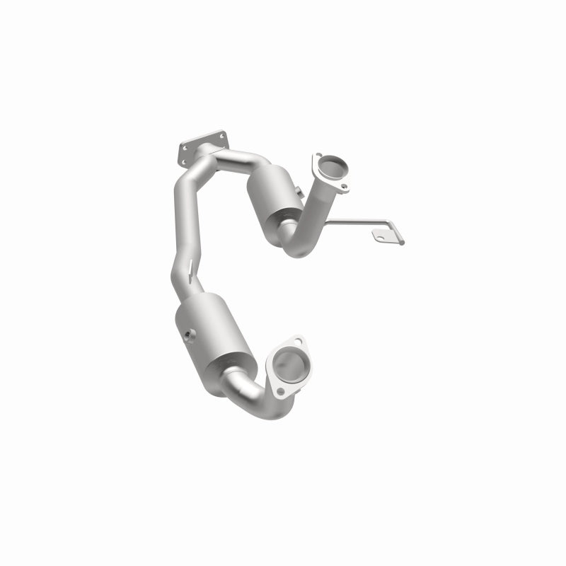 MagnaFlow 01-03 Ford Windstar 3.8L California Grade CARB Compliant Direct-Fit Catalytic Converter