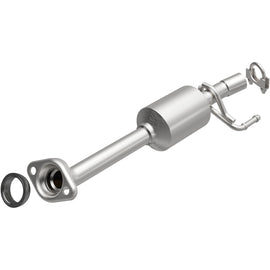 MagnaFlow 14-15 Mitsubishi Mirage 1.2L Underbody Direct-Fit Catalytic Converter