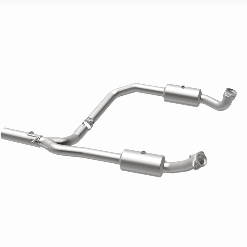 MagnaFlow 2009 Ford E-350 Super Duty 5.4L California Grade CARB Compliant DF Catalytic Converter