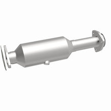 Load image into Gallery viewer, MagnaFlow 2004 Honda Odyssey 3.5L California Grade CARB Complaint Direct-Fit Catalytic Converter