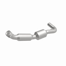 Load image into Gallery viewer, MagnaFlow 05-06 Ford E-250 4.6L California Grade CARB Complaint Direct-Fit Catalytic Converter