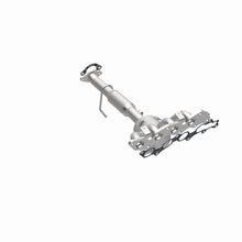 Load image into Gallery viewer, Magnaflow 15-17 Fusion L4 2 OEM Manifold Direct Fit Converter
