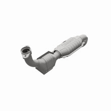 Load image into Gallery viewer, MagnaFlow DF Cat Conv 04-06 Ford F-150 Pick Up (Exc Heritage) / 06 Lincoln Mark LT Truck Driver Side