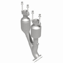 Load image into Gallery viewer, MagnaFlow 00-01 Jeep Cherokee 4.0L California Grade CARB Compliant Direct-Fit Catalytic Converter