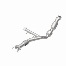 Load image into Gallery viewer, MagnaFlow 22-24 Ford Expedition 3.5L w/ Dual Exhaust Right Underbody Direct-Fit Catalytic Converter