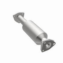 Load image into Gallery viewer, MagnaFlow 2004 Honda Odyssey 3.5L California Grade CARB Complaint Direct-Fit Catalytic Converter