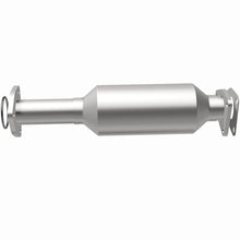 Load image into Gallery viewer, MagnaFlow 2004 Honda Odyssey 3.5L California Grade CARB Complaint Direct-Fit Catalytic Converter