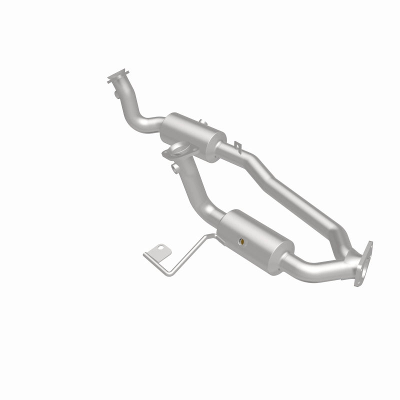 MagnaFlow 01-03 Ford Windstar 3.8L California Grade CARB Compliant Direct-Fit Catalytic Converter