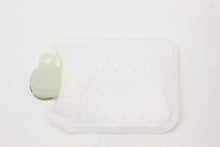 Load image into Gallery viewer, User 4