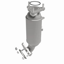 Load image into Gallery viewer, MagnaFlow 2017 GMC Acadia L4 2.5 OEM Close Coupled Direct-Fit Catalytic Converter