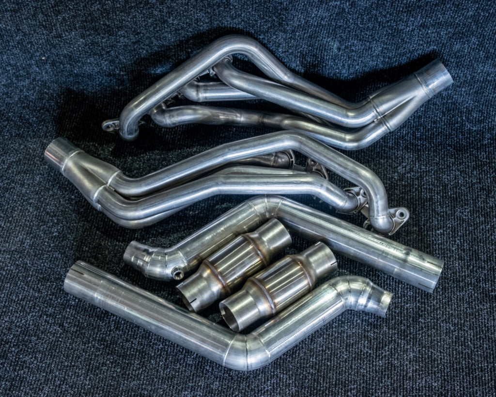 Ultimate Headers 2018 - 2023 Ford Mustang GT S550 1 7/8" Primaries Headers Catted 475031