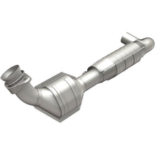 Load image into Gallery viewer, MagnaFlow Direct Fit Catalytic Converter 04-05 Ford F-150 5.4L D/S 2WD (Excl 04 Heritage Edition)