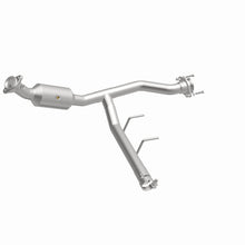 Load image into Gallery viewer, MagnaFlow 2010 Ford F-150 4.6L Direct-Fit Catalytic Converter