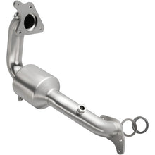 Load image into Gallery viewer, MagnaFlow 11-13 Nissan Juke 1.6L California Grade CARB Compliant Direct-Fit Catalytic Converter