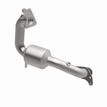 Load image into Gallery viewer, MagnaFlow 11-13 Nissan Juke 1.6L California Grade CARB Compliant Direct-Fit Catalytic Converter