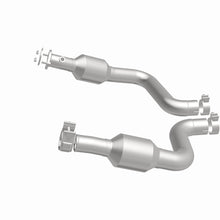 Load image into Gallery viewer, MagnaFlow 16-23 Chevrolet Camaro Rear Underbody 6.2L Direct-Fit Catalytic Converter