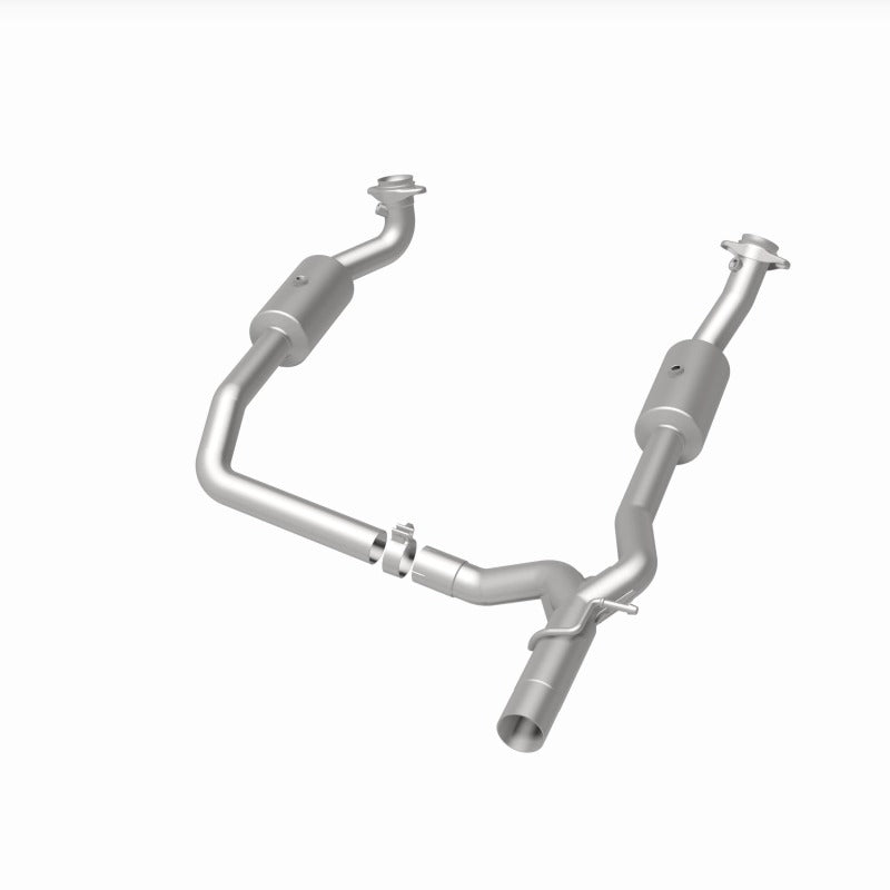 MagnaFlow 09- Ford E-350 Super Duty 6.8L California Grade CARB Compliant DF Catalytic Converter