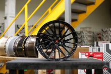 Load image into Gallery viewer, VOSSEN FORGED EVO-6T - 23X10.5 - 5X130 - ET21 - GLOSS BLACK - URUS FITMENT - FRONT